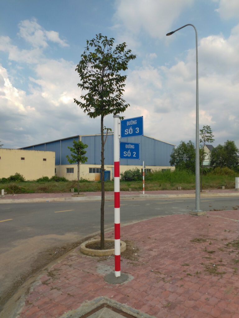 Biển báo tên đường I.449 + trụ