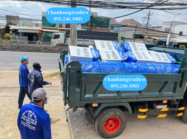 Sản xuất, cung cấp cột km dán màng phản quang - Mai Chấn Hưng - 093.246.1803