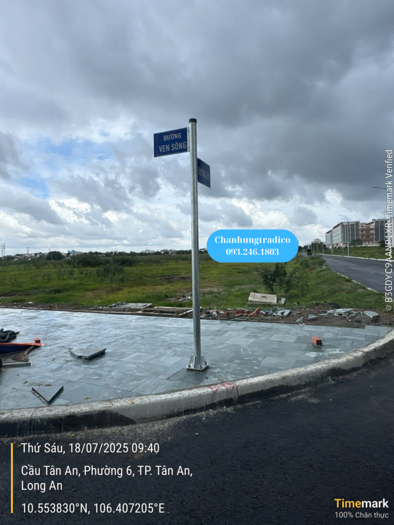 Trồng biển báo và trụ biển báo - Mai Chấn Hưng - 093.246.1803