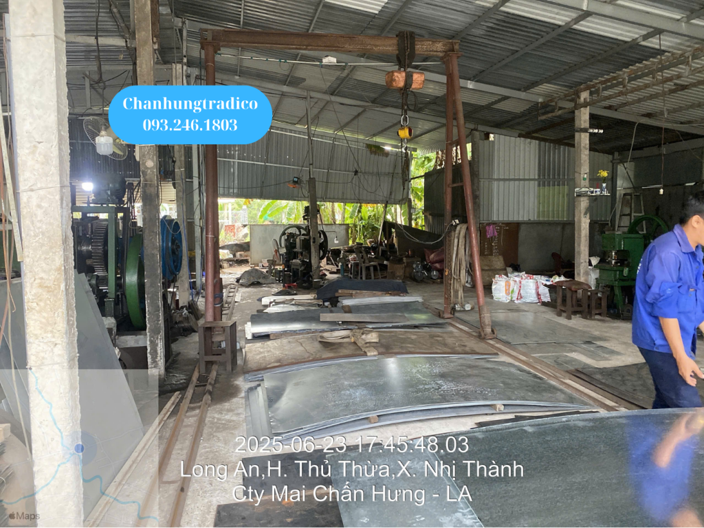 SẢN XUẤT VÀ CUNG CẤP CÁC LOẠI BIỂN BÁO AN TOÀN GIAO THÔNG VÀ TRỤ ĐỠ BIỂN BÁO