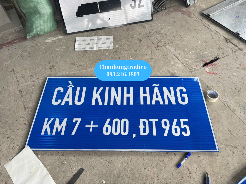 SẢN XUẤT VÀ CUNG CẤP CÁC LOẠI BIỂN BÁO AN TOÀN GIAO THÔNG VÀ TRỤ ĐỠ BIỂN BÁO - Mai Chấn Hưng - 093.246.1803