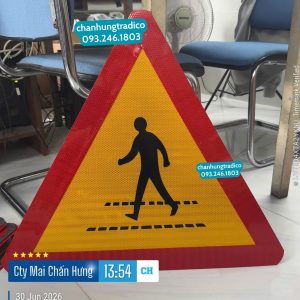 Biển Báo Đường Người Đi Bộ Cắt Ngang W.224