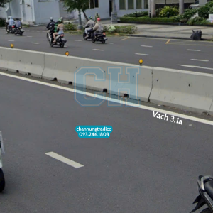 Vạch 3.1a vạch giới hạn mép ngoài phần đường xe chạy